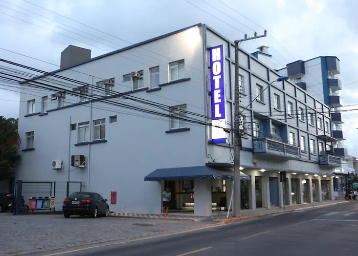 Vitoria - ItajaíHotel Em